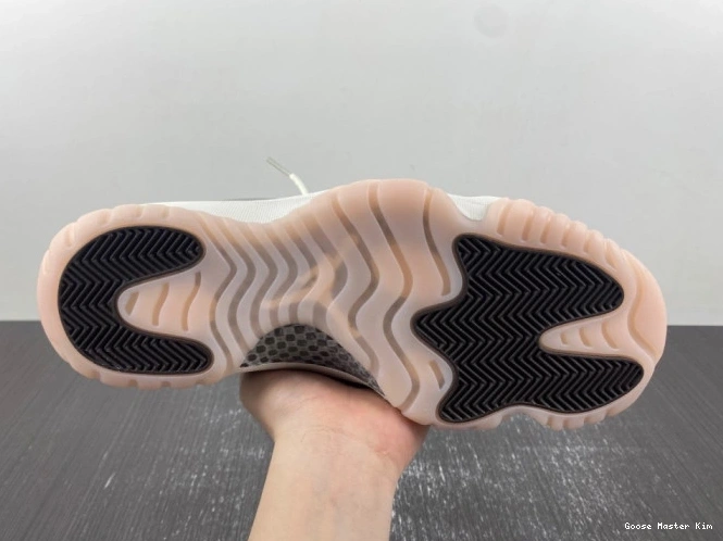 Jordan Neapolitan AR0715-101 Air 11 0705